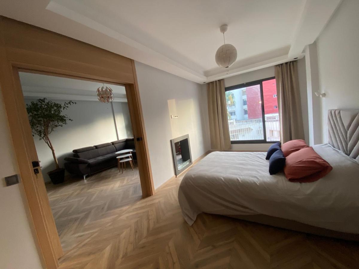 Apartamento Spacious New 1-bedroom Unit In Downtown W Terrace And Free Parking